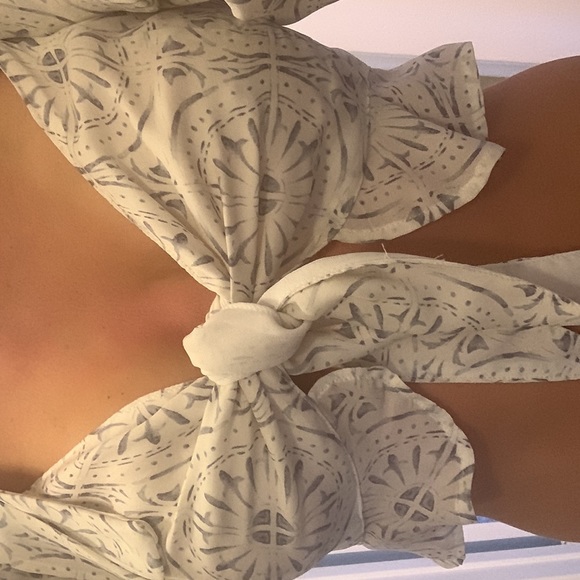 Never worn stone cold fox top - Picture 4 of 7